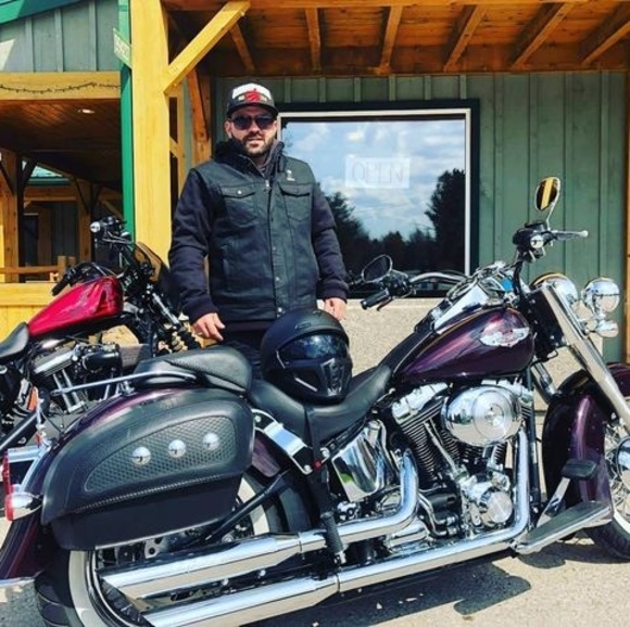 Meet your Posher, Danny - Picture 1 of 1